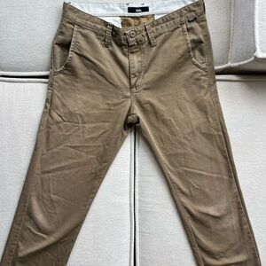 Vans Men’s Khaki Chino Pants Size 30